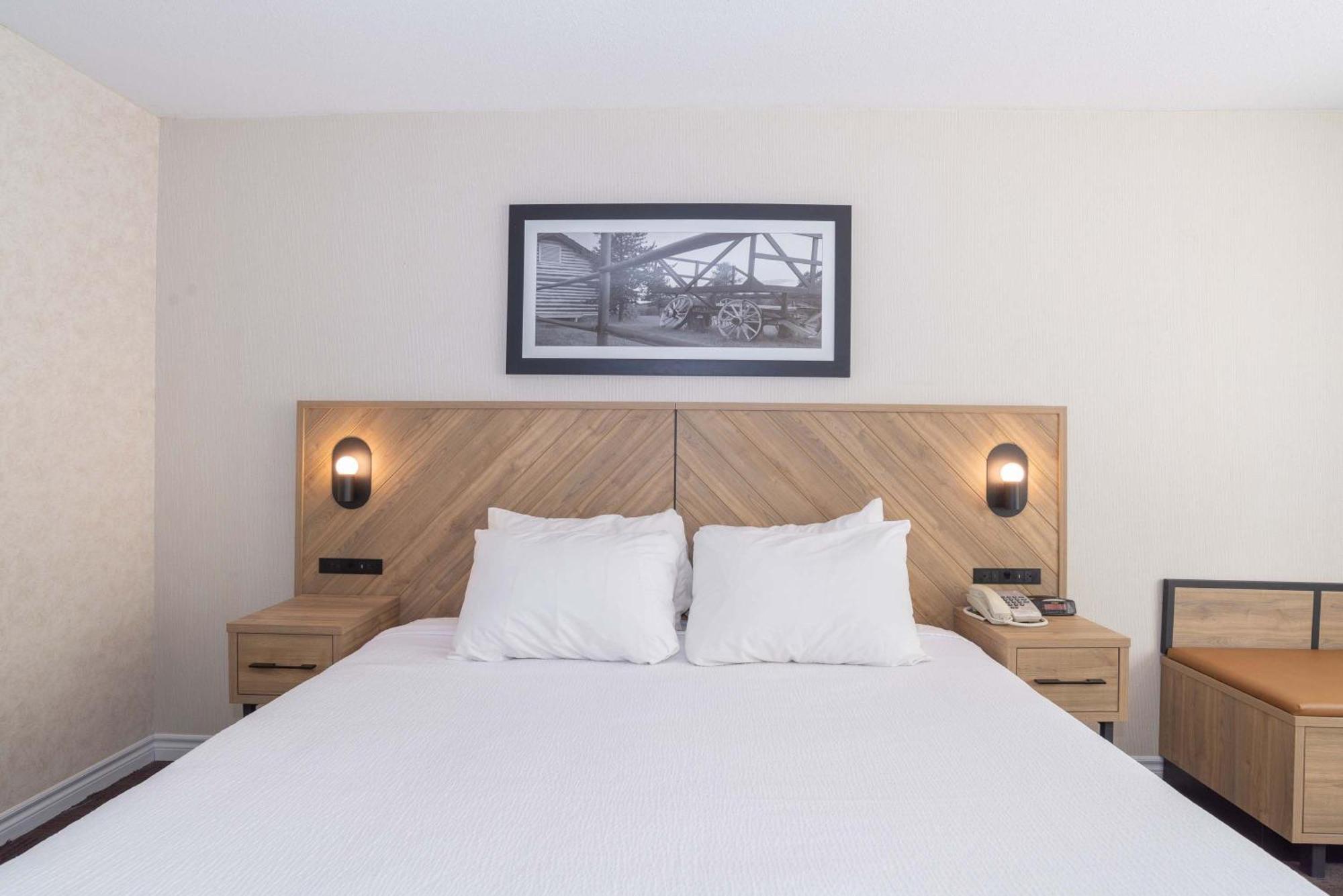 Sandman Hotel Касългар Екстериор снимка